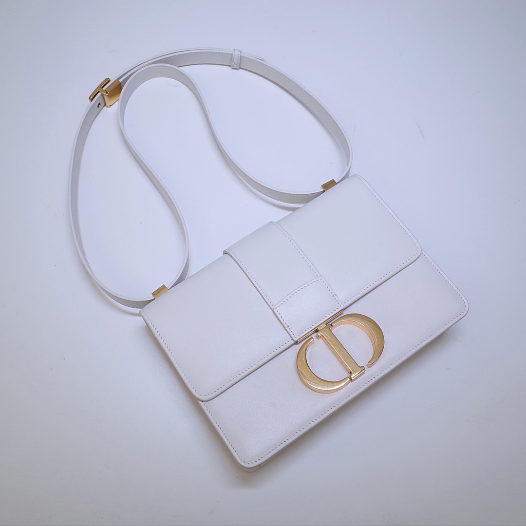 30 Montaigne Bag White Box Calfskin